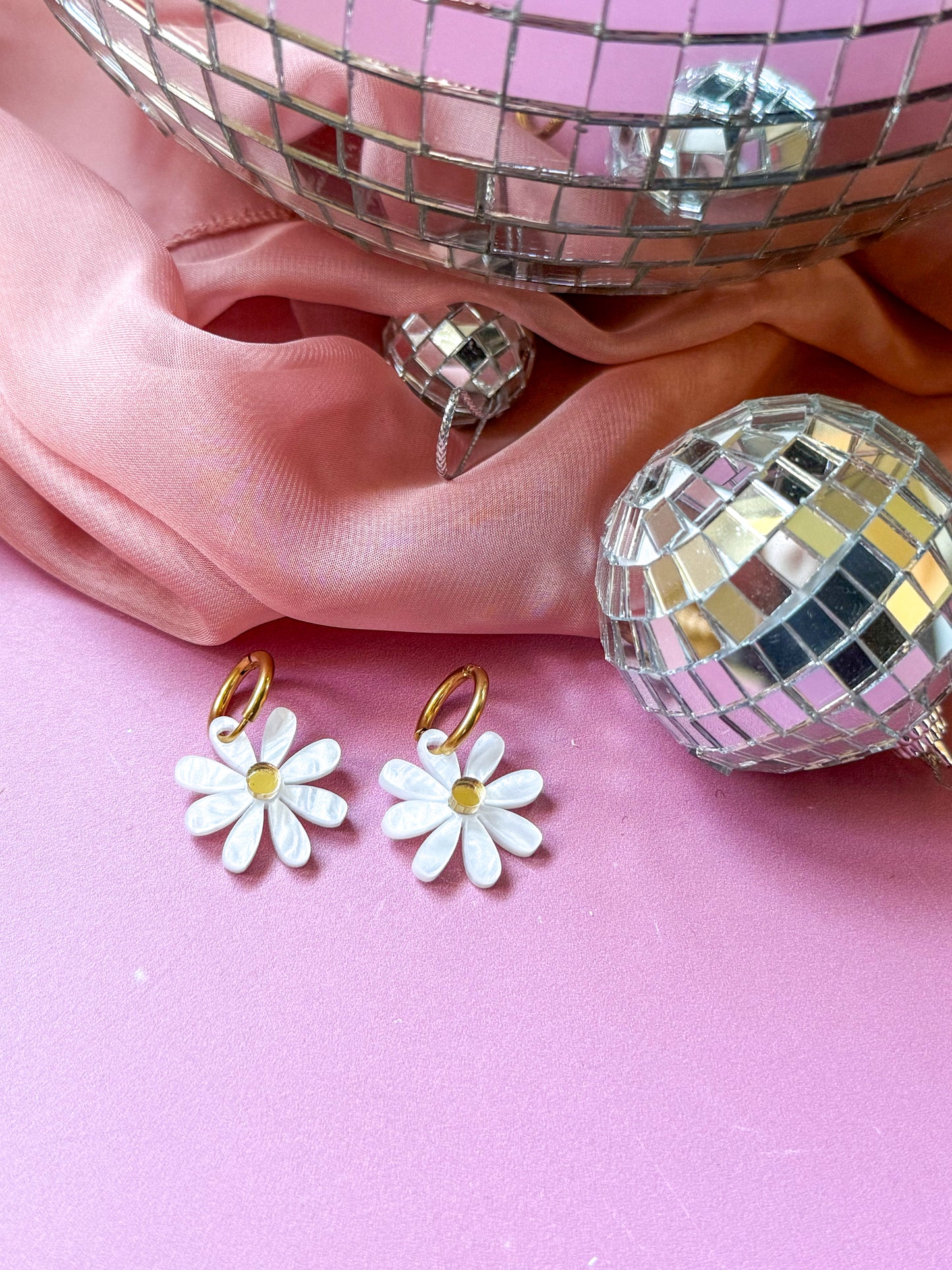 Boucles d'oreilles Créoles interchangeables -Mini Marguerite