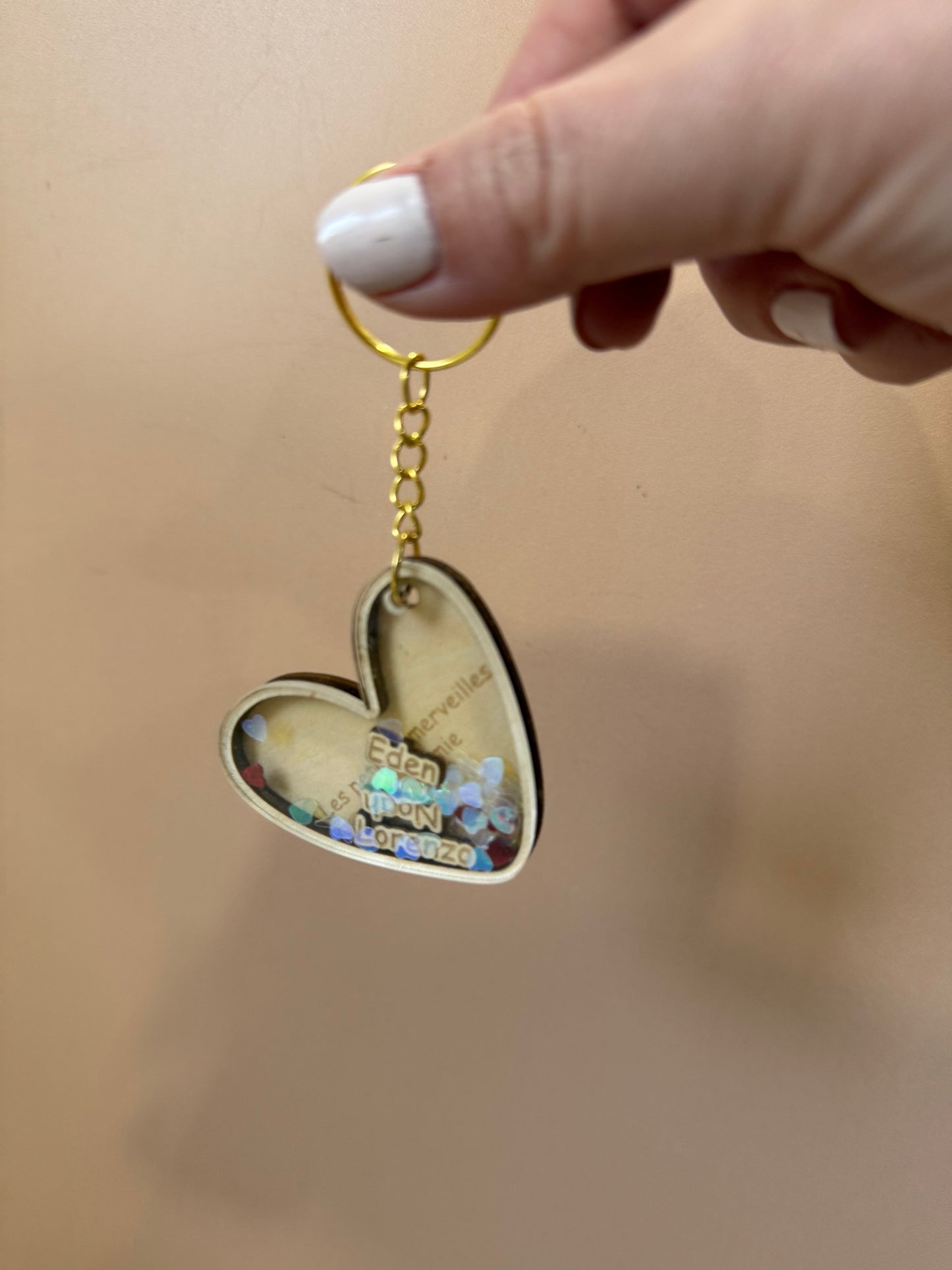 Porte-Clés Cœur "Les petites merveilles de mamie" – Collection Fête des Grands-Mères