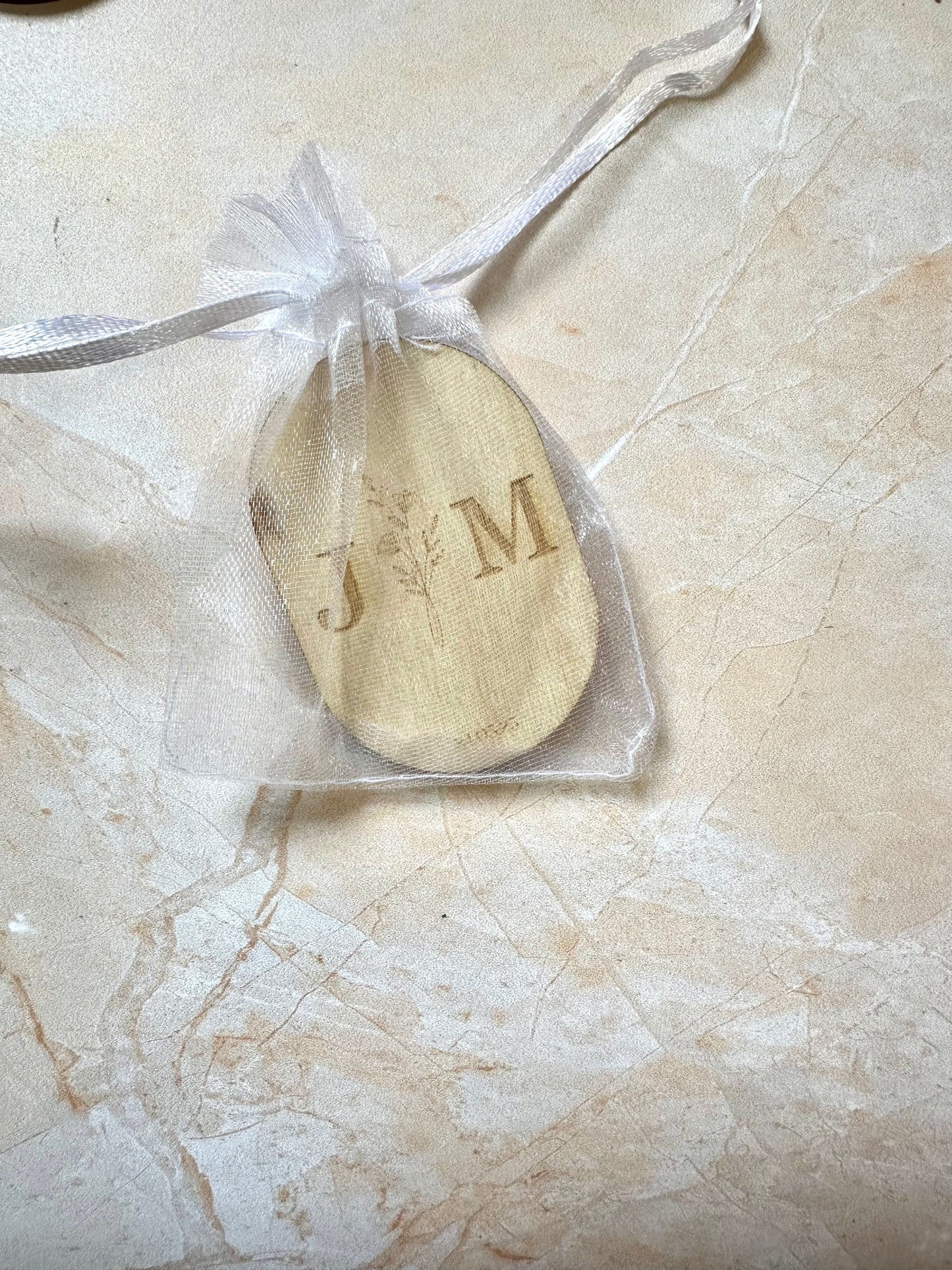 Magnets en bois personnalisés - Mariage