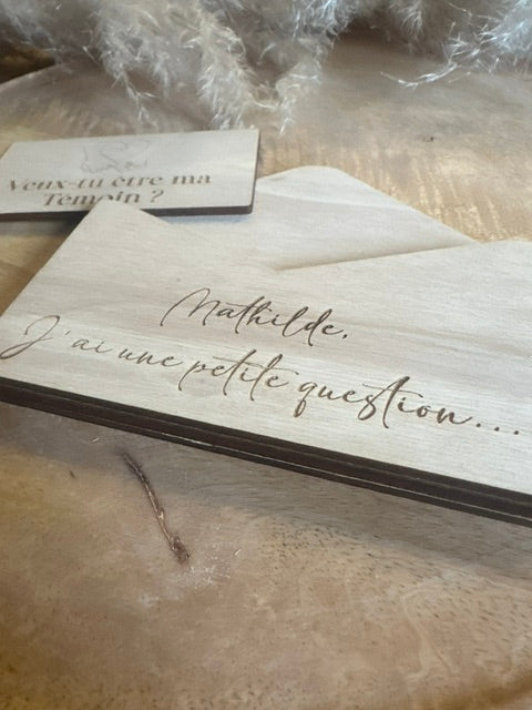 Enveloppe surprise avec carte en bois