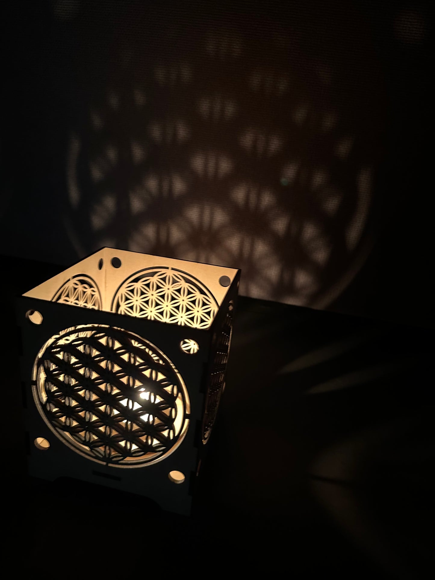Photophore fleur de vie en bois