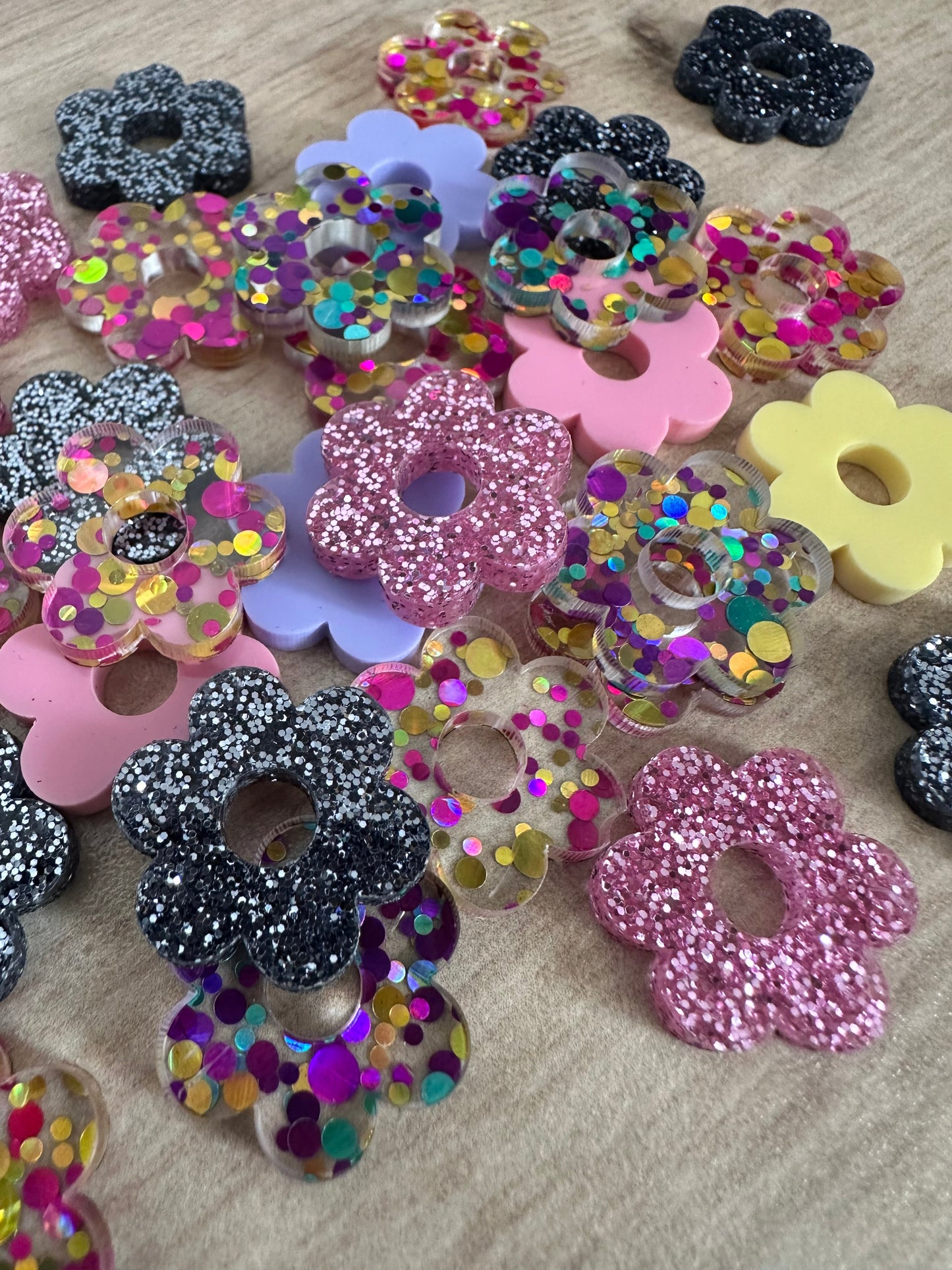 Boucles d'oreilles Créoles mini Daisy pour petite fille