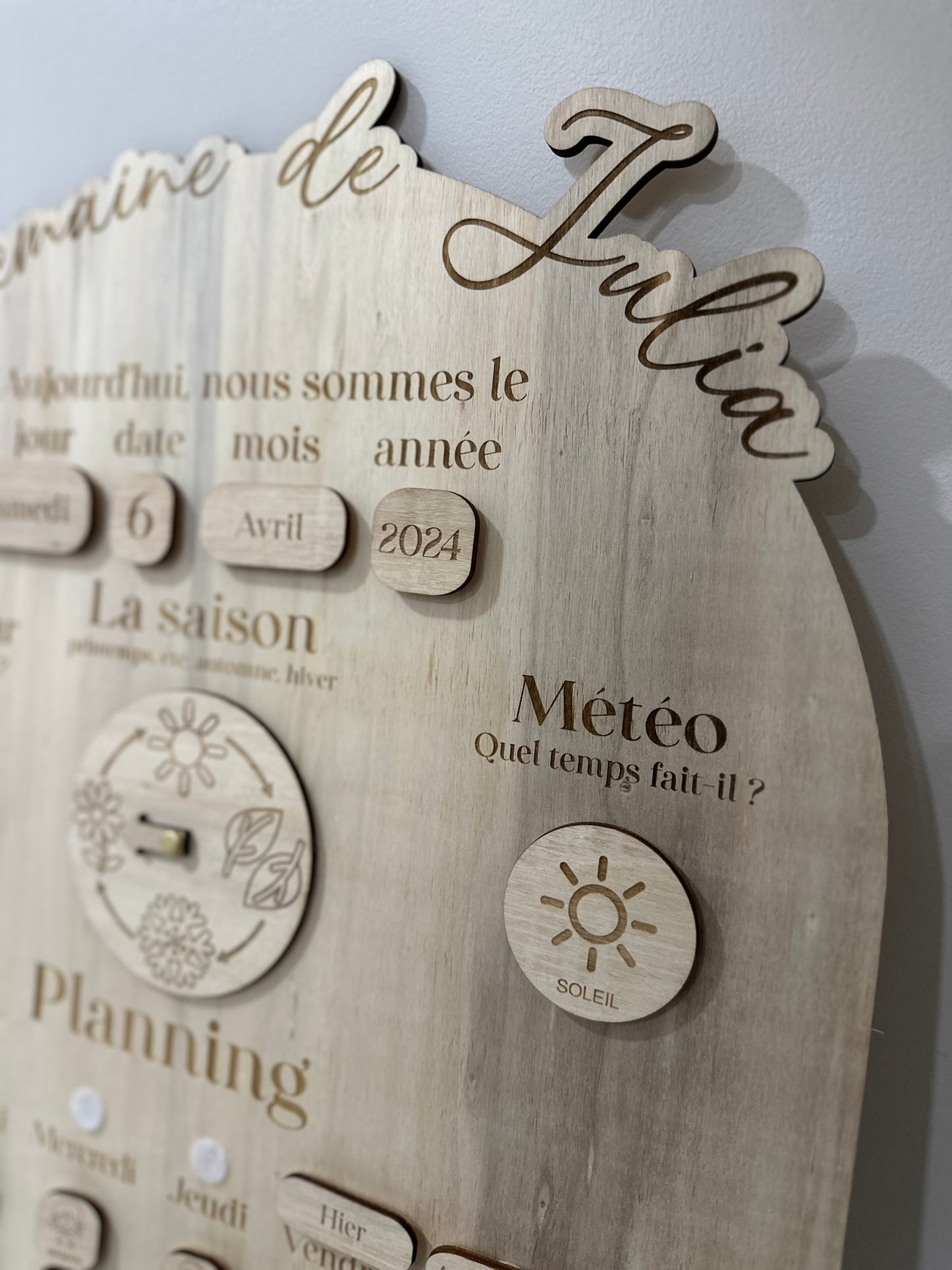 Semainier / Planning enfant en bois